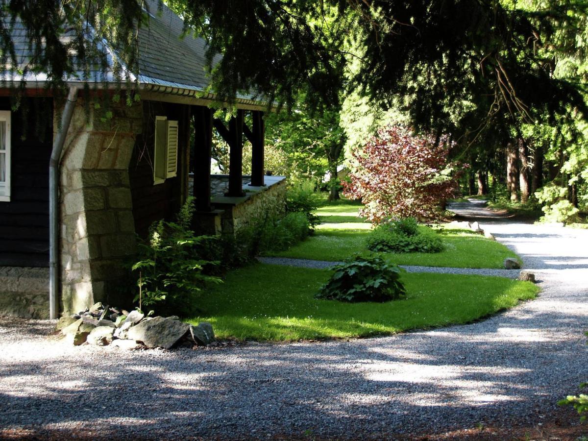 Quietly Located Country House In Vielsalm Exterior foto